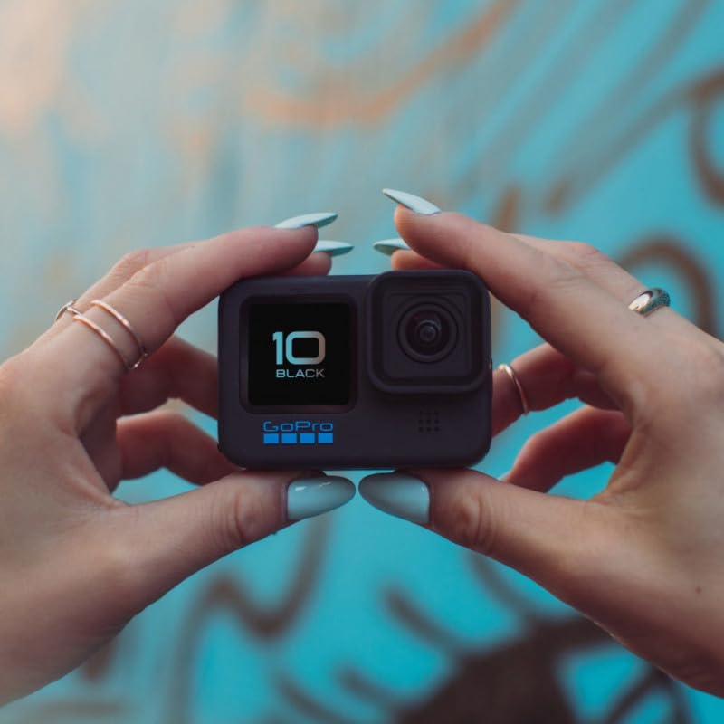 GoPro HERO10 Schwarze wasserdichte Actionkamera mit Front-LCD und Touch-RĂĽckseite, 5,3K60 Ultra HD-Video, 23 MP Fotos, 1080p Live-Streaming, Webcam, Stabilisierung