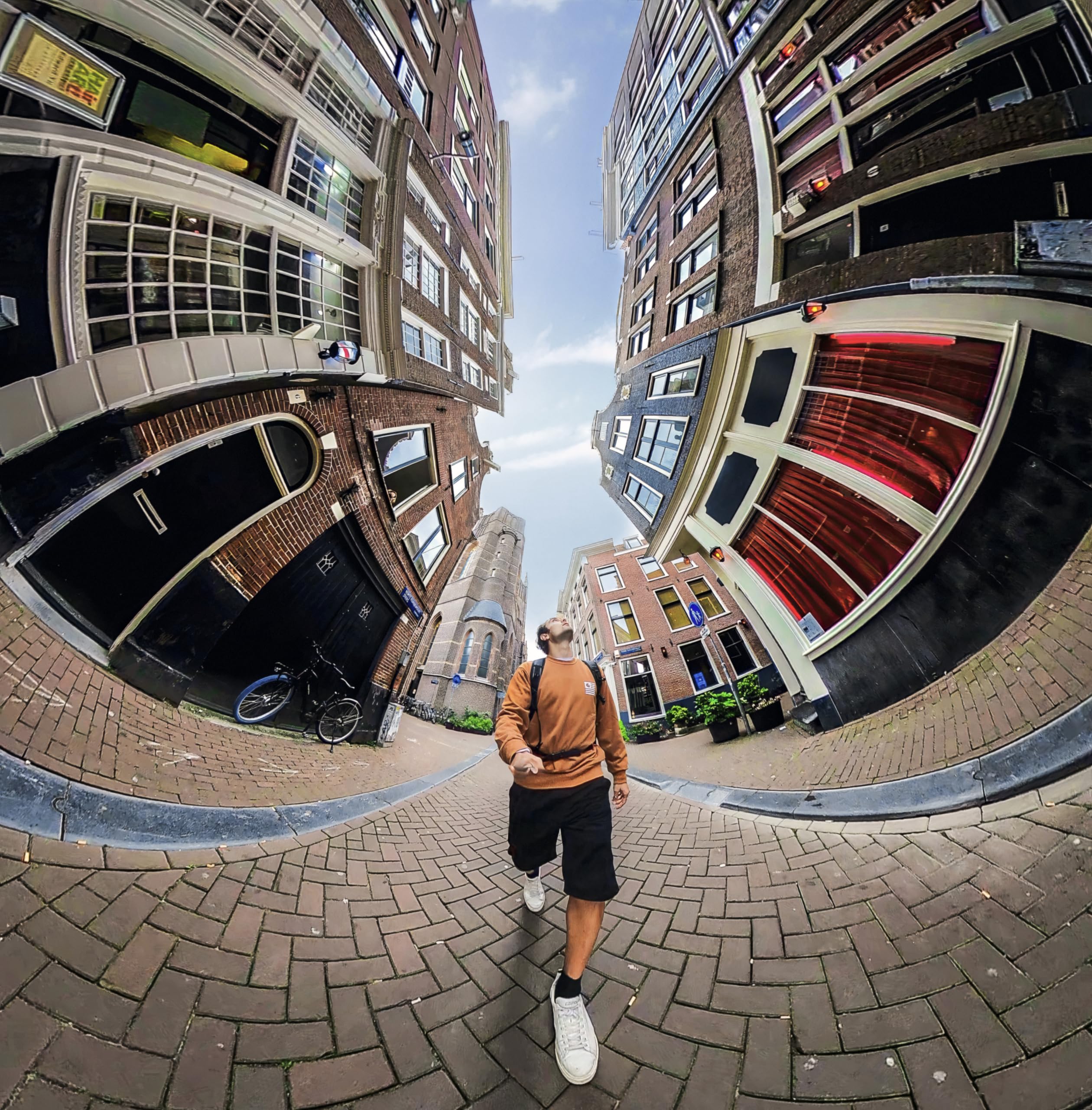 GoPro MAX – wasserdichte 360 + traditionelle Action-Kamera mit sphärischem 5,6K30 HD-Video, 16,6 MP, 360 Fotos, 1080p Live-Streaming-Stabilisierung